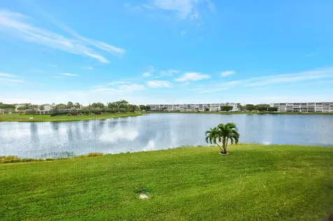 2074 Exeter Boca Raton FL 33434