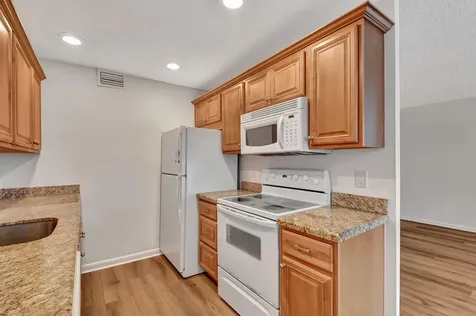 2074 Exeter Boca Raton FL 33434