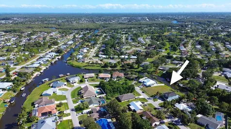 178 NE Dominican Terrace Port Saint Lucie FL 34983