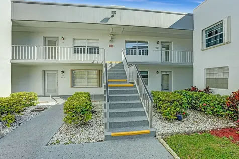 710 Burgundy O Delray Beach FL 33484