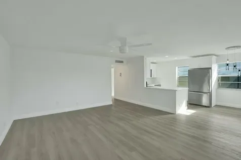 710 Burgundy O Delray Beach FL 33484