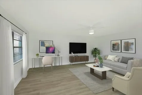 710 Burgundy O Delray Beach FL 33484