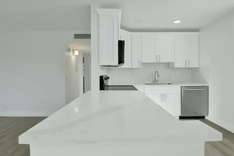 710 Burgundy O Delray Beach FL 33484