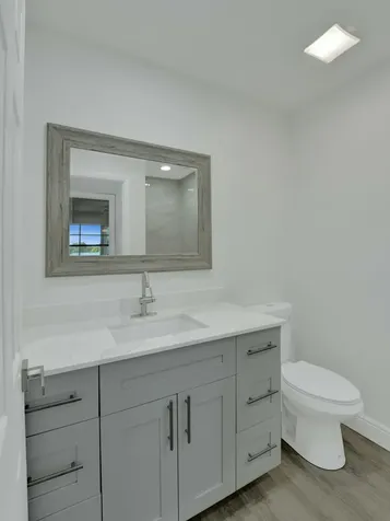 710 Burgundy O Delray Beach FL 33484
