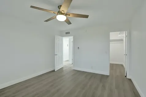 710 Burgundy O Delray Beach FL 33484