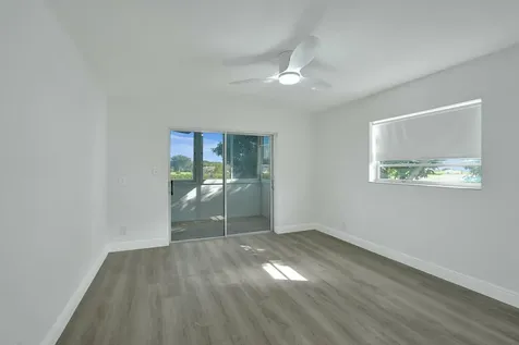 710 Burgundy O Delray Beach FL 33484