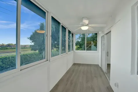 710 Burgundy O Delray Beach FL 33484