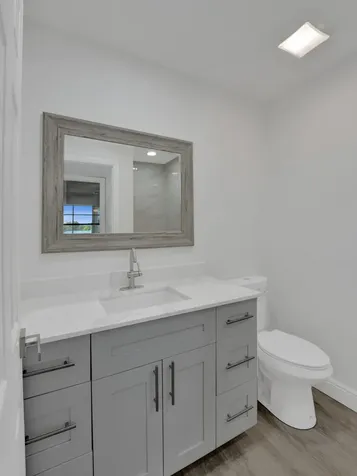 710 Burgundy O Delray Beach FL 33484