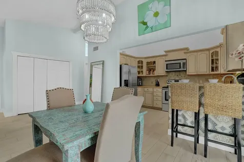 538 Riverside Drive Palm Beach Gardens FL 33410
