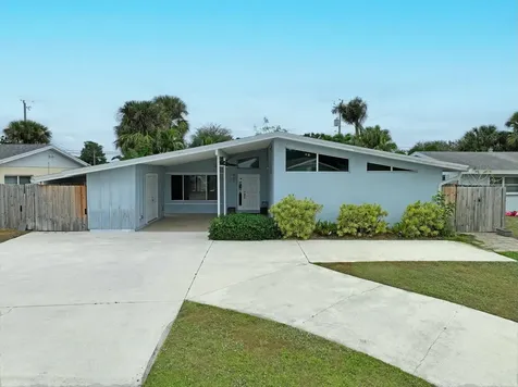 538 Riverside Drive Palm Beach Gardens FL 33410