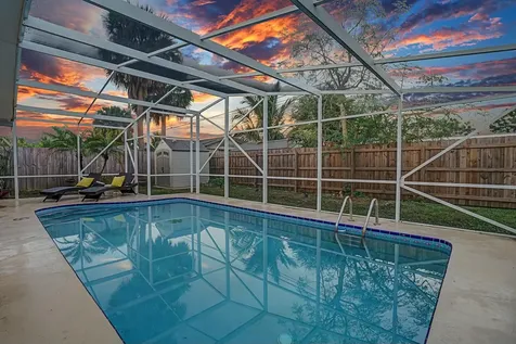 538 Riverside Drive Palm Beach Gardens FL 33410