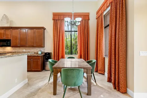 17928 Villa Club Way Boca Raton FL 33496