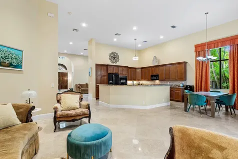 17928 Villa Club Way Boca Raton FL 33496