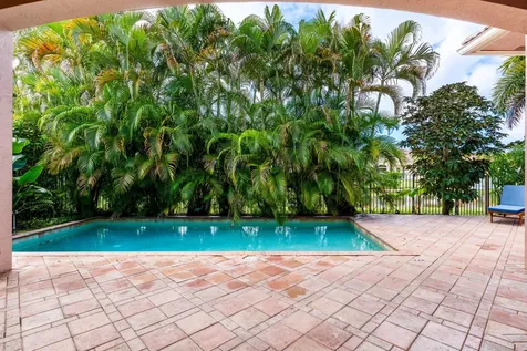17928 Villa Club Way Boca Raton FL 33496