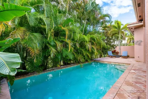 17928 Villa Club Way Boca Raton FL 33496