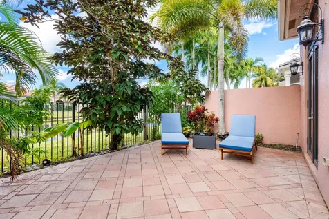 17928 Villa Club Way Boca Raton FL 33496