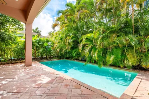 17928 Villa Club Way Boca Raton FL 33496
