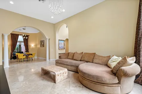17928 Villa Club Way Boca Raton FL 33496
