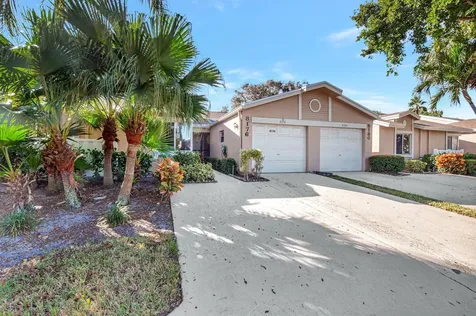 8176 Summerbreeze Lane Boca Raton FL 33496