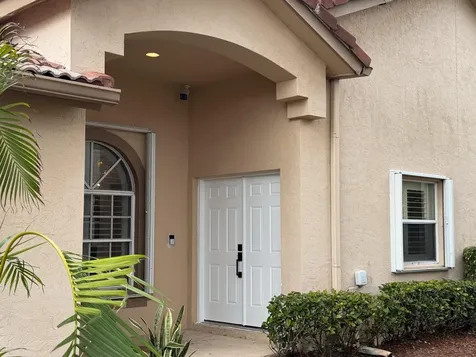 8645 Via Giula Boca Raton FL 33496