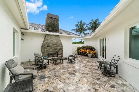 1904 Se Sailfish Point Boulevard Stuart FL 34996