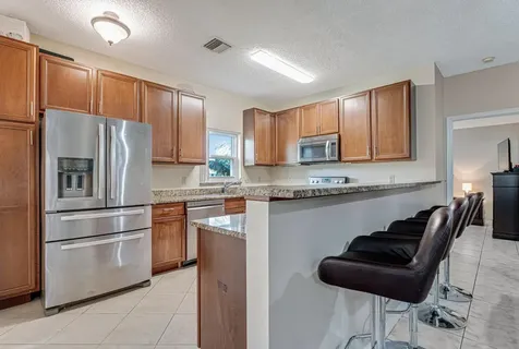 13 Bentwater Circle Boynton Beach FL 33426