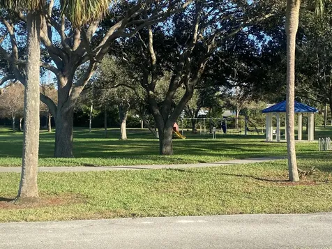 13 Bentwater Circle Boynton Beach FL 33426