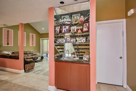 7493 Sierra Drive Boca Raton FL 33433