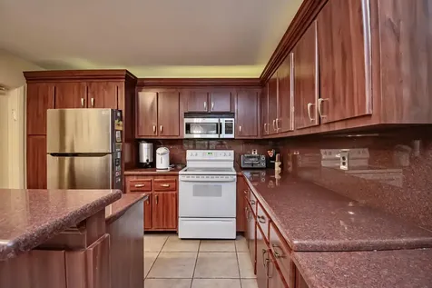7493 Sierra Drive Boca Raton FL 33433