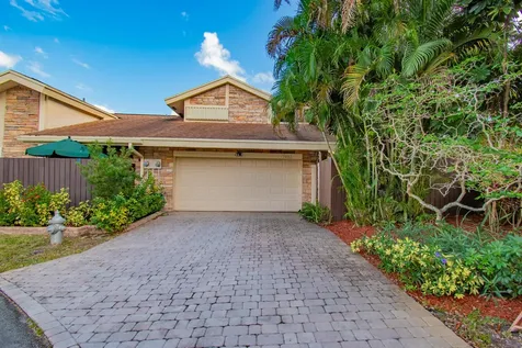 7493 Sierra Drive Boca Raton FL 33433