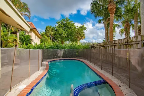 7493 Sierra Drive Boca Raton FL 33433