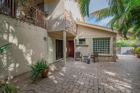 7493 Sierra Drive Boca Raton FL 33433