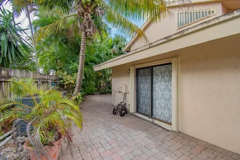 7493 Sierra Drive Boca Raton FL 33433