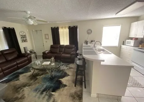 621 Ne 3rd Avenue Delray Beach FL 33444