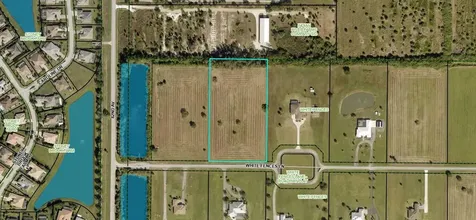 8130 White Fences Lane Vero Beach FL 32968