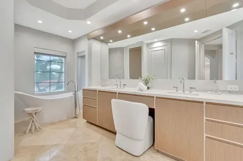 530 Phillips Drive Boca Raton FL 33432