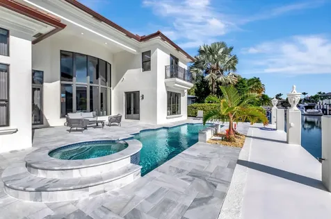 530 Phillips Drive Boca Raton FL 33432