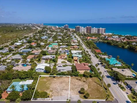 403 Olympus Drive Juno Beach FL 33408