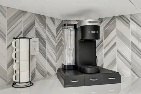 906 Sw 28th Avenue Boynton Beach FL 33435