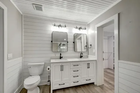 906 Sw 28th Avenue Boynton Beach FL 33435