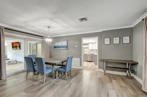 906 Sw 28th Avenue Boynton Beach FL 33435