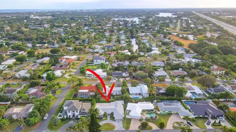 906 Sw 28th Avenue Boynton Beach FL 33435