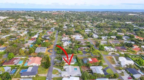 906 Sw 28th Avenue Boynton Beach FL 33435