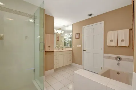 581 S Country Club Drive Atlantis FL 33462