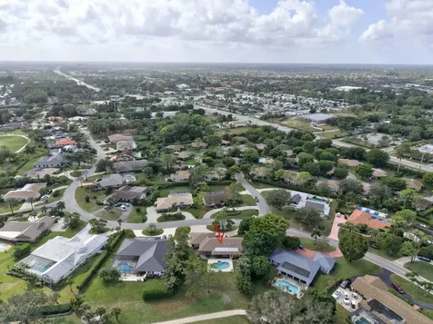 581 S Country Club Drive Atlantis FL 33462