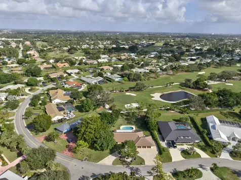 581 S Country Club Drive Atlantis FL 33462