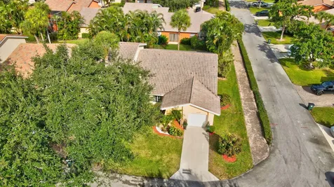 6105 Via Laguna Lane Boca Raton FL 33433