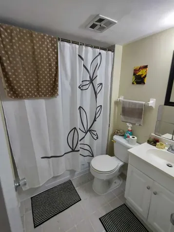 103 Royal Park Drive Oakland Park FL 33309