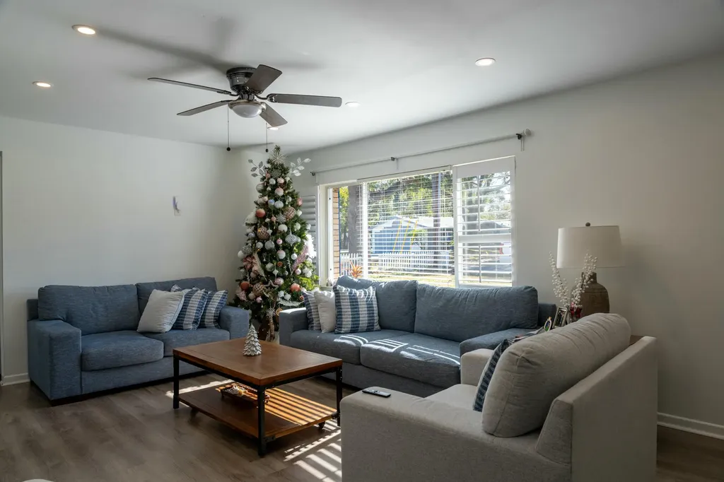 457 E Highland Street Altamonte Springs FL 32701