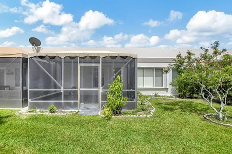 18820 Stewart Circle Boca Raton FL 33496